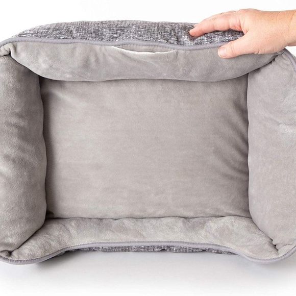 K&H PET PRODUCTS Mother's Heartbeat Heated Cat Bed with Heart Pillow Heartbeat - Picture 2 of 2